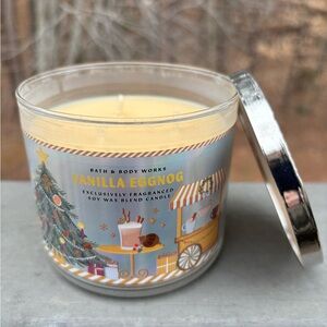 Bath & Body Works 3 Wick Candle Vanilla Eggnog Candle